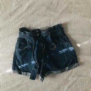 Paper bag denim shorts